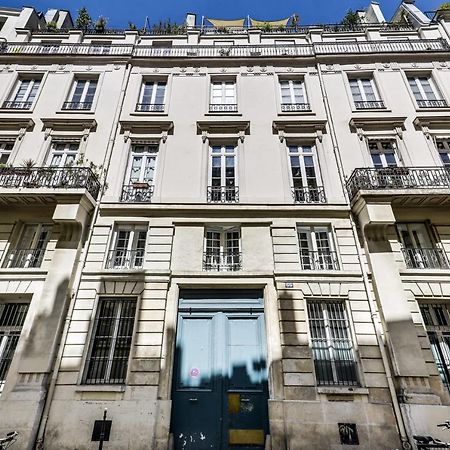 Modern French Studio In Paris Appartement Buitenkant foto