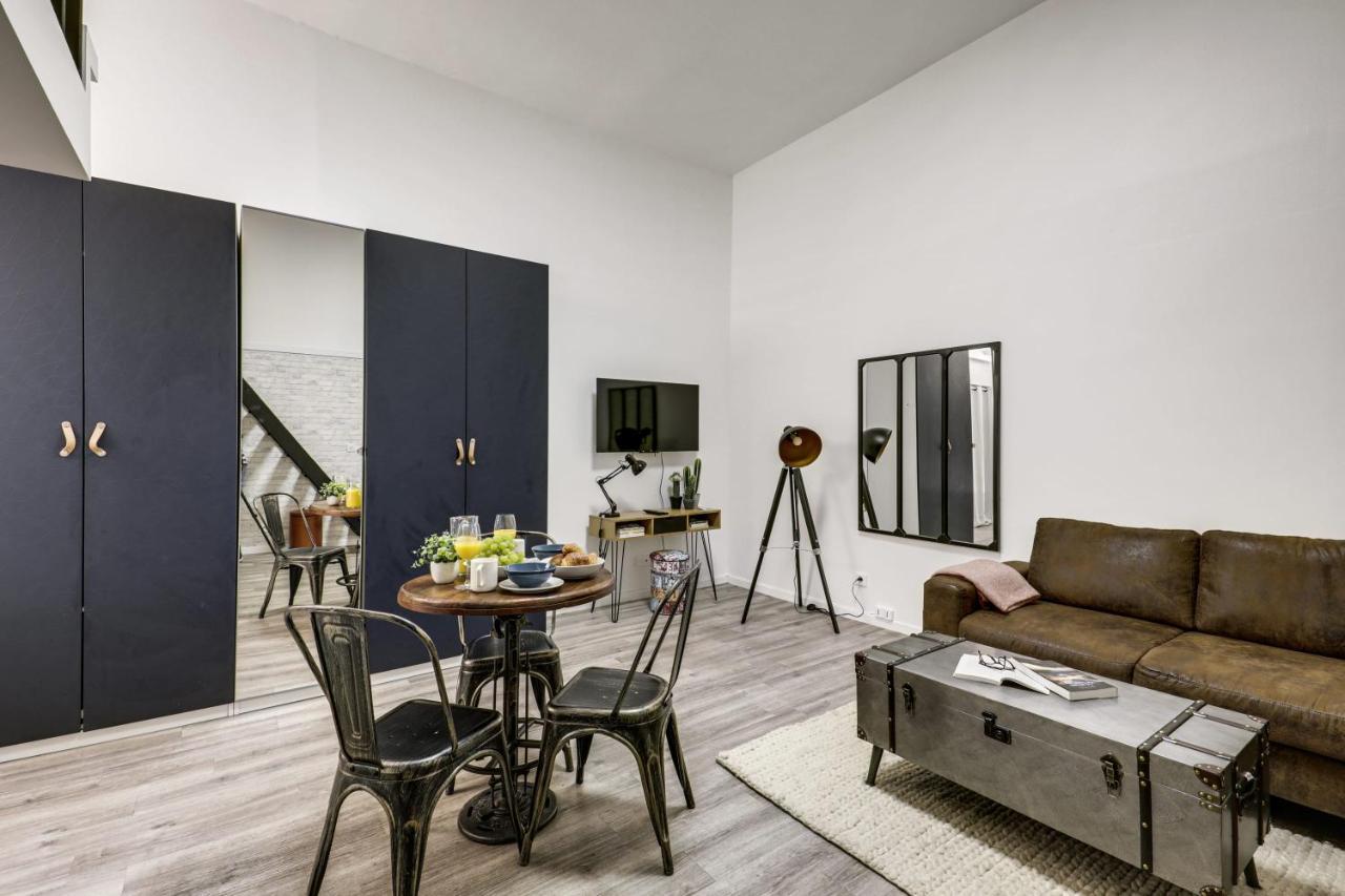 Modern French Studio In Paris Appartement Buitenkant foto